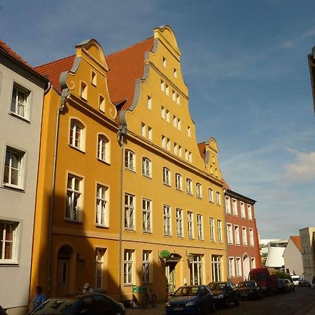 Altstadt Pension Hafenblick Stralsund Exterior foto